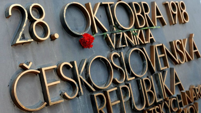 Starí ako republika - príbehy storočných
