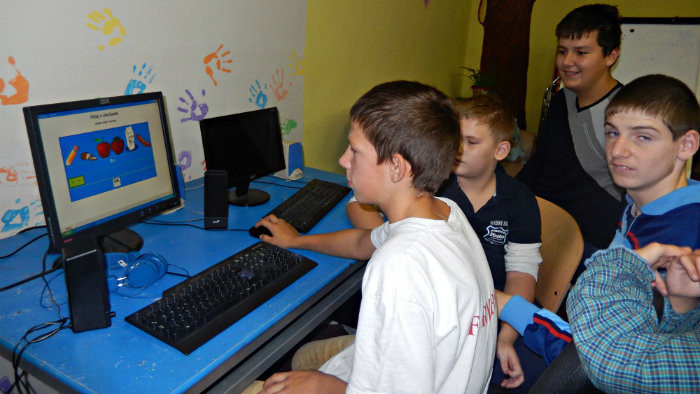 Štrnásťročný programátor Ondrej Vrábel