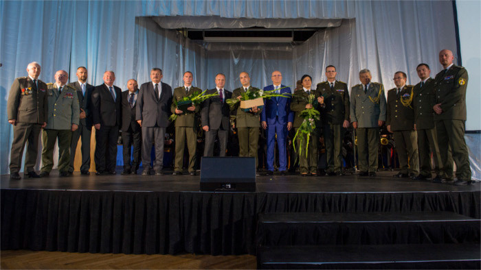 Mutige Soldaten ausgezeichnet