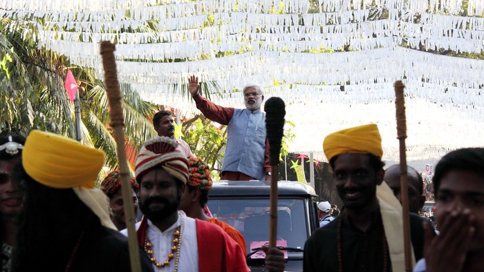 IMG_1789_IN_Kerala_Fort_Cochi_Carnival_preview.jpeg