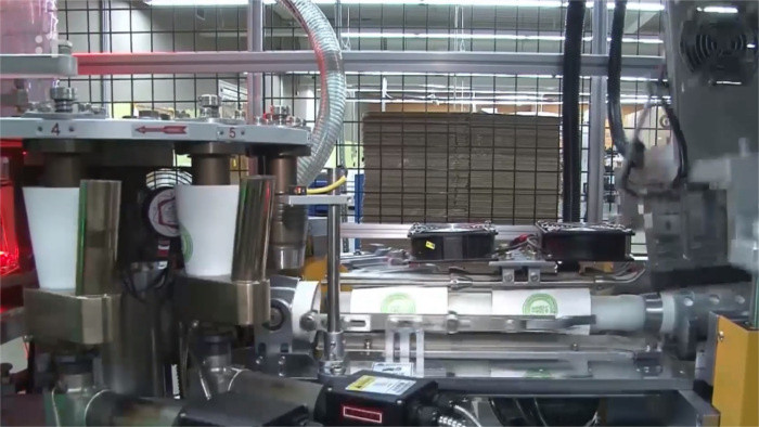 Erste biologisch abbaubare Einwegprodukte aus der Ostslowakei