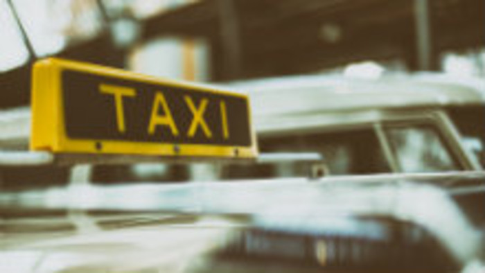 Cestujeme taxíkom