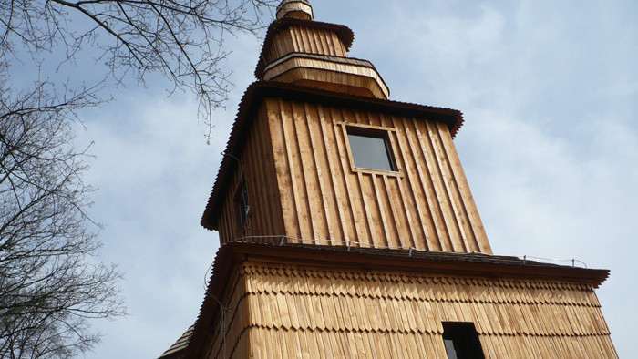09_dreveny_kostolik_z_novej_sedlice.jpg