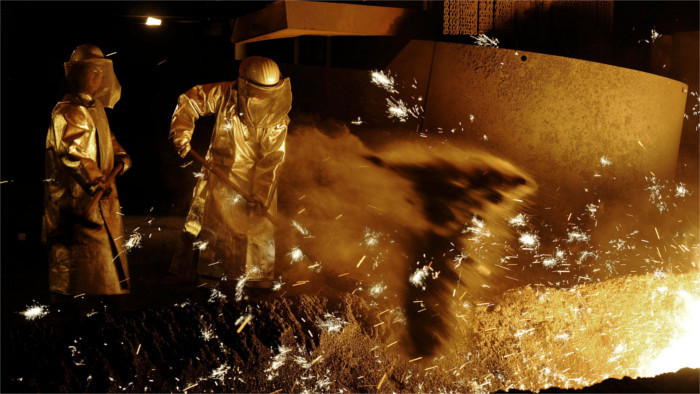 Orders in industry decreased in February