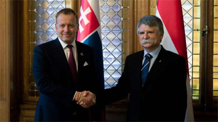 Le président du parlement en Hongrie