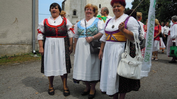 Ženy zo Skleného.JPG