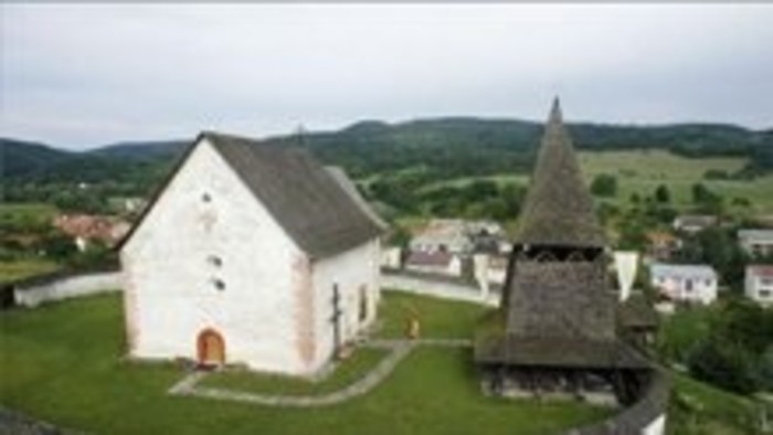 História kostola v Čeríne