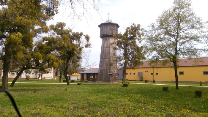 Vodná veža v Palárikove0.jpg