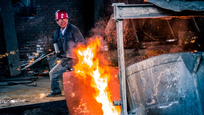 Steel_factory_2015-9-Edit.jpg