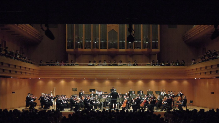 In Opera City Hall.JPG