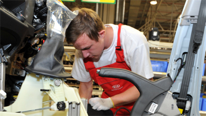 Neues Trainingszentrum soll Fachkräfte für die Automobilindustrie vorbereiten 