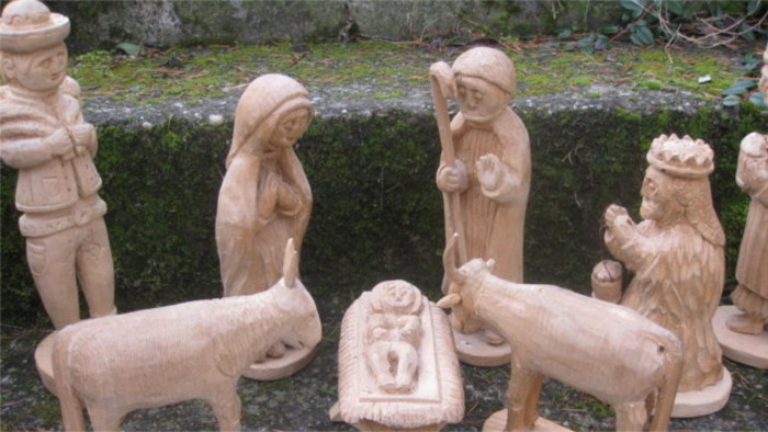 Pesebre madera.jpg