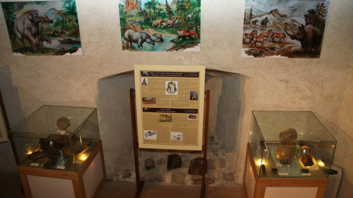 NKP Fiľakovský hrad - expozícia hradného múzea., Foto - M. Mesiarik.jpg