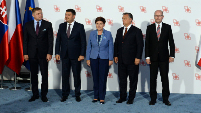 Р.Фицо: V4 поддерживает интеграционные амбиции Украины