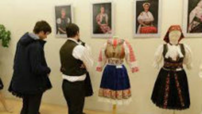 Gabriela Rajčáková z Radošoviec nosí a udržiava ľudové kroje