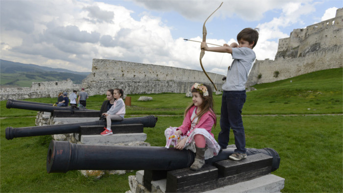 Spiš Castle ready for summer