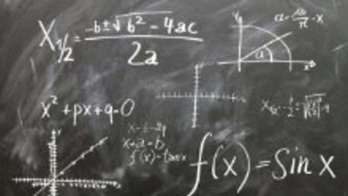 Rasťo Halamiček – matematikár youtuber