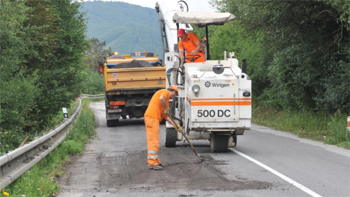 V Trenčianskom kraji sa začali rekonštrukcia ciest