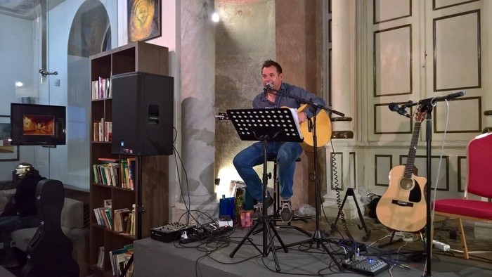 trnava-cafesynagoga3_kay zeisberg.jpg