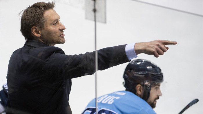 Хоккейный клуб «Слован» оказался на распутье