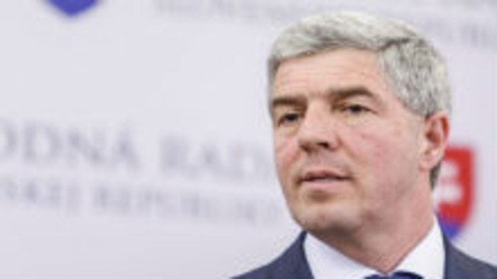 Bugár Béla: Megoldódhat a vasúti táblák kétnyelvűsítése