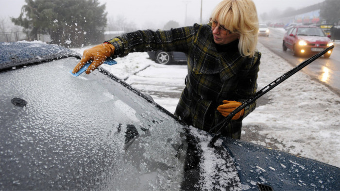 Strong winds and black ice warnings across Slovakia