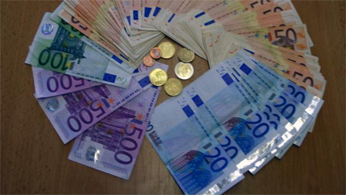 En la capital checa, Praga, los salarios son más altos que en Bratislava y Budapest