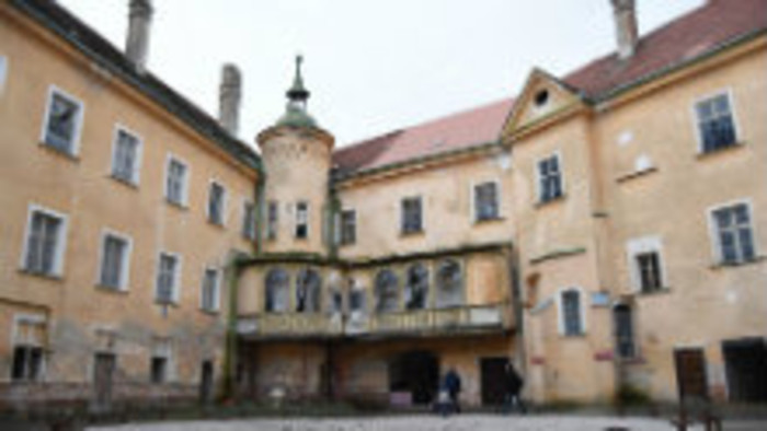 Dominanty: Hlohovecký zámok
