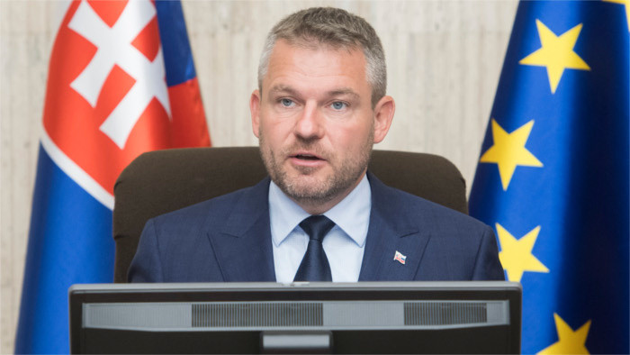 PM Pellegrini not to leave Smer-SD