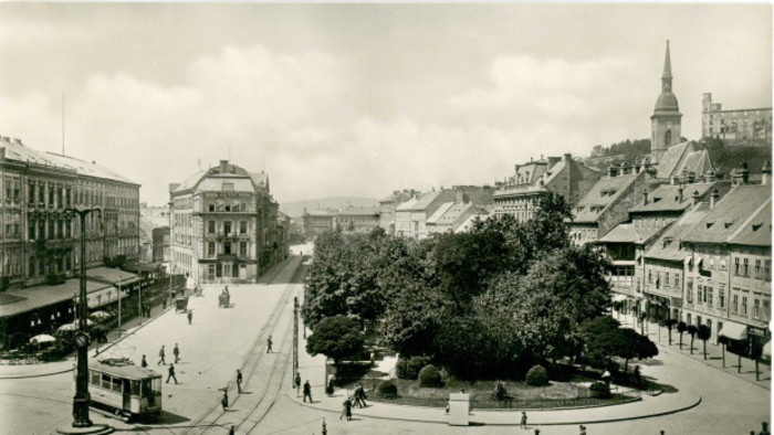 Bratislava_historia.jpg