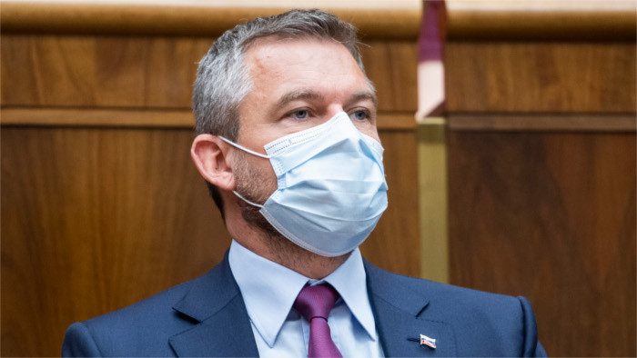 Экс-премьер Петер Пеллегрини за отмену ЧП