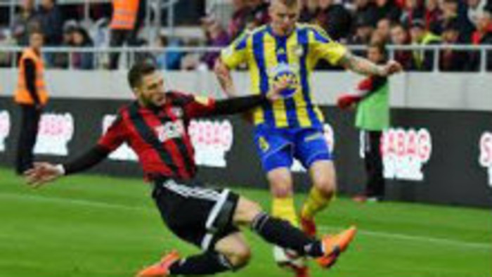 Vrcholí futbalová Fortuna liga