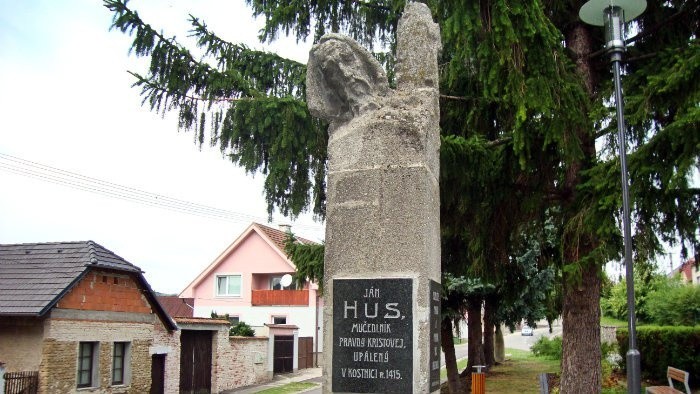 Čo by ste nenašli –  Pamätník Jána Husa