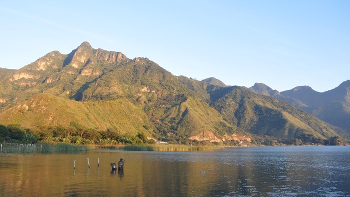 Jazero Atitlan a zivot okolo neho (1).JPG