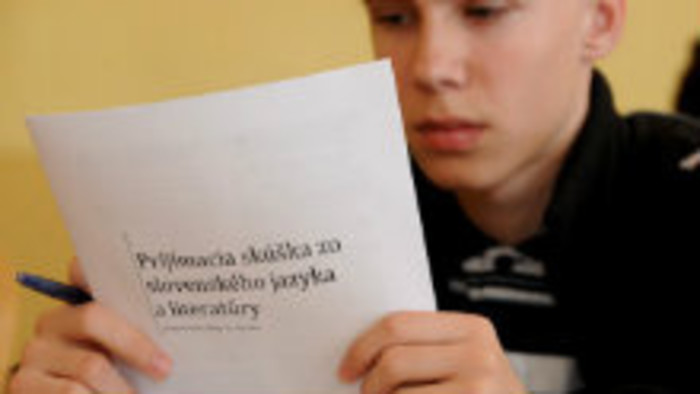 Deviataci odovzdali prihlášky na stredné školy