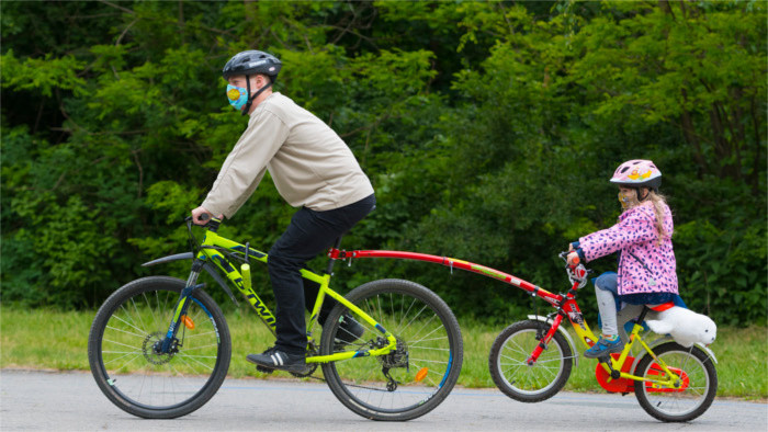 Les pères slovaques séduits par le congé de paternité