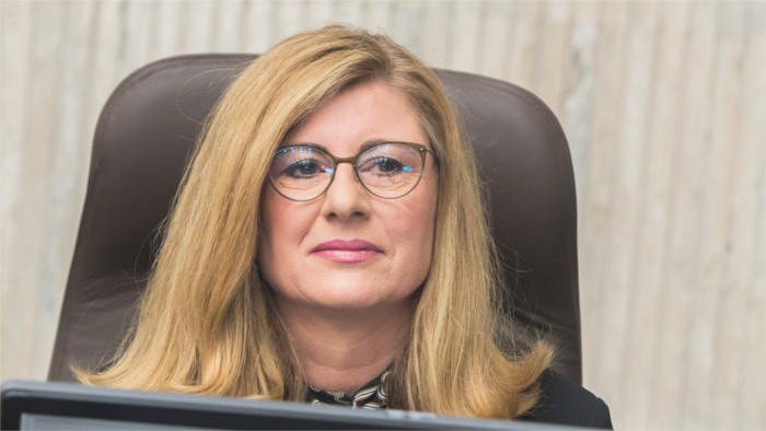 Ministra entrega al Banco mundial muestras de semillas de plantas eslovacas