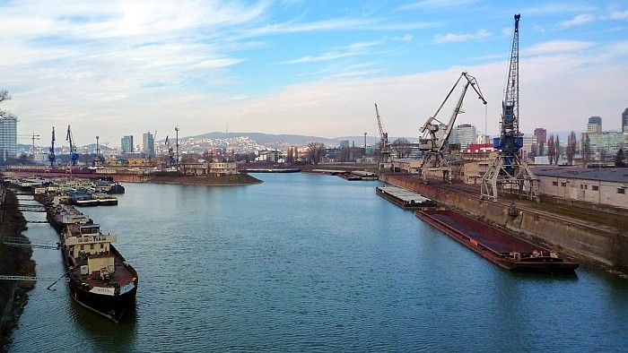 Technische Baudenkmale: Bratislava als Hafenstadt 