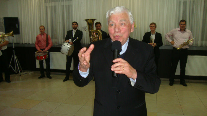 Ondrej Demo 1.JPG