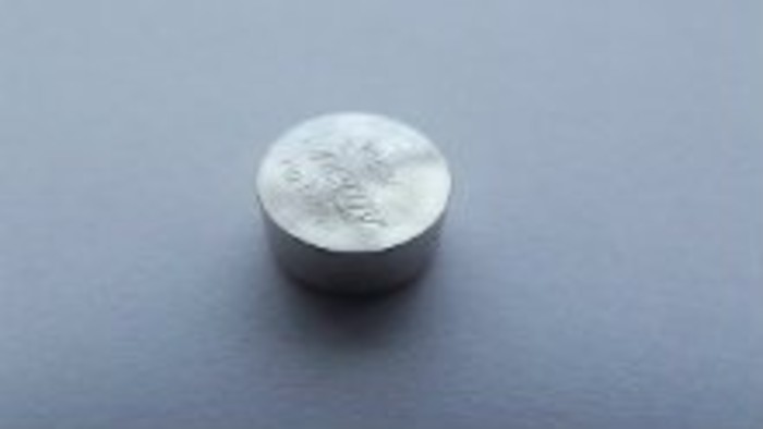 Gombíkové batérie