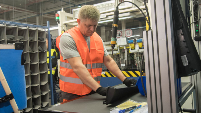 Discussions on work bonuses continue