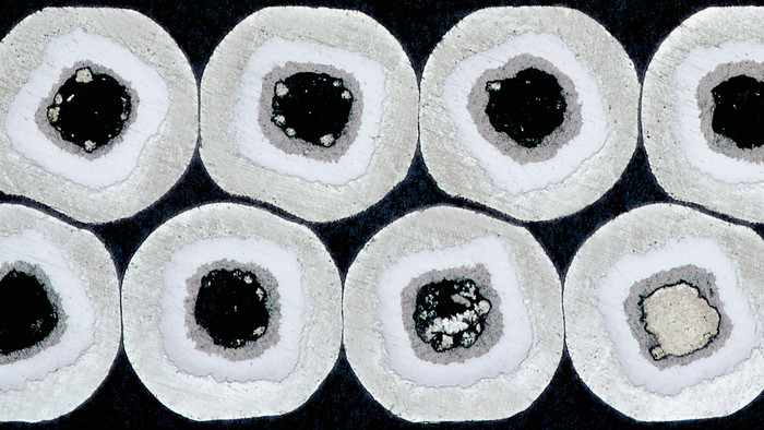 Usporiadanie-supravodiveho-kabla-pre-obmedzenie-virivych-prudov.png