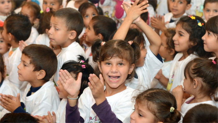 El delegado del Gobierno para la minoría romaní anuncia cambios en la educación infantil