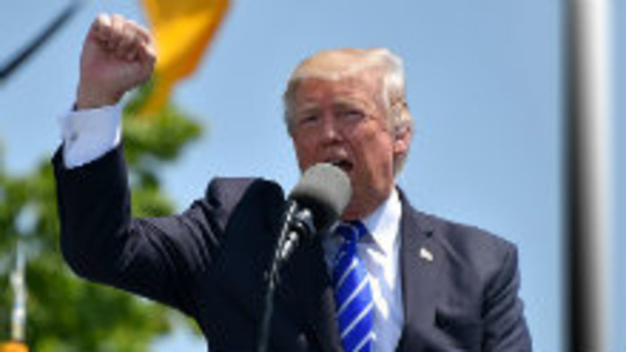 Prezident Trump plánuje dobíjať vesmír