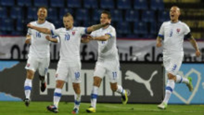 Futbalová reprezentácia odletela do Litvy