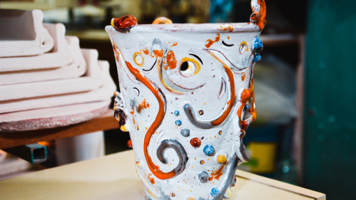 Keramický výrobok Márie Malinovej, foto Igor Schubert.jpg