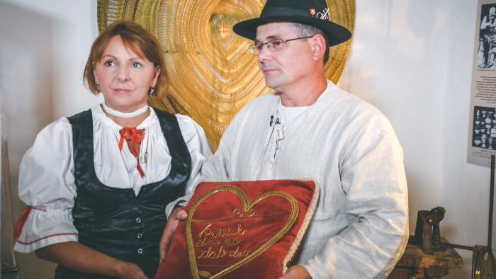 Drotár Juraj Šerík s partnerkou, foto Igor Schubert.jpg