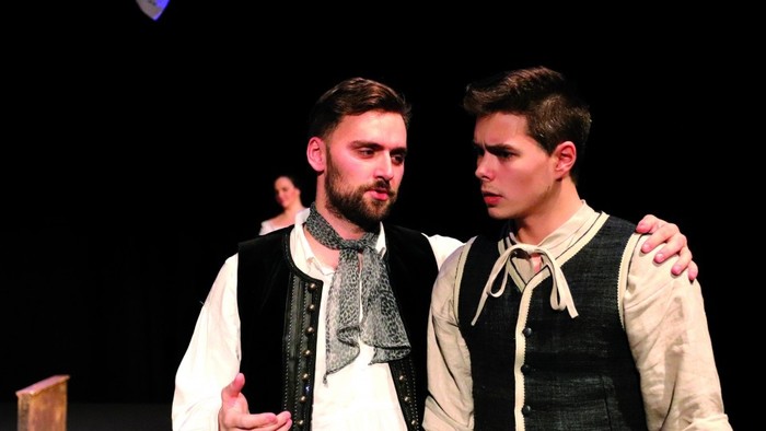 Divadelná recenzia: Až tri v taňcu Vidermaňcu
