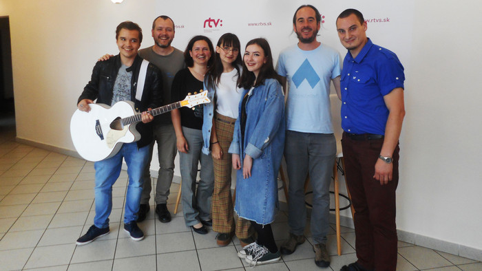 Spievam po francúzsky