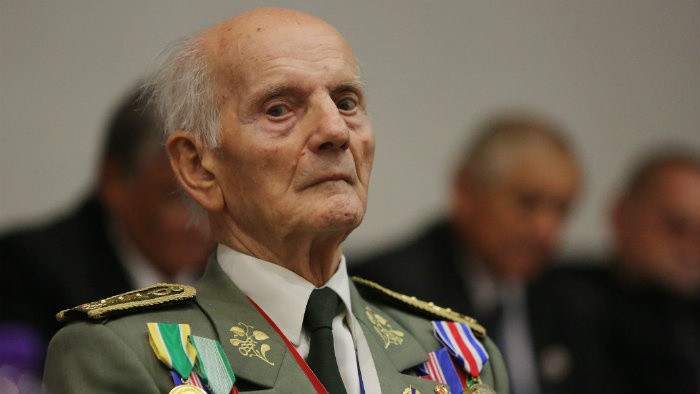 Spomíname na povstaleckého bojovníka generála Jána Husáka